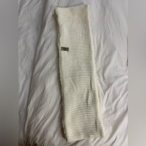 UGG Knit infinity scarf